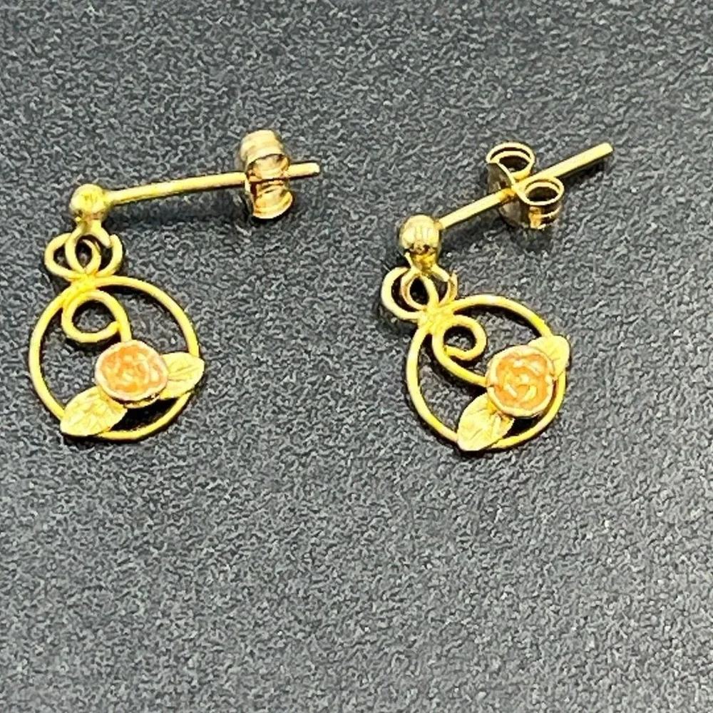 Black Hills Gold RGC 14K Vintage Marked Rose Flower Dangle Petite Earrings